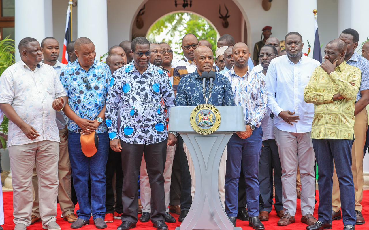 File image of Matatu stakeholders at State House Mombasa.